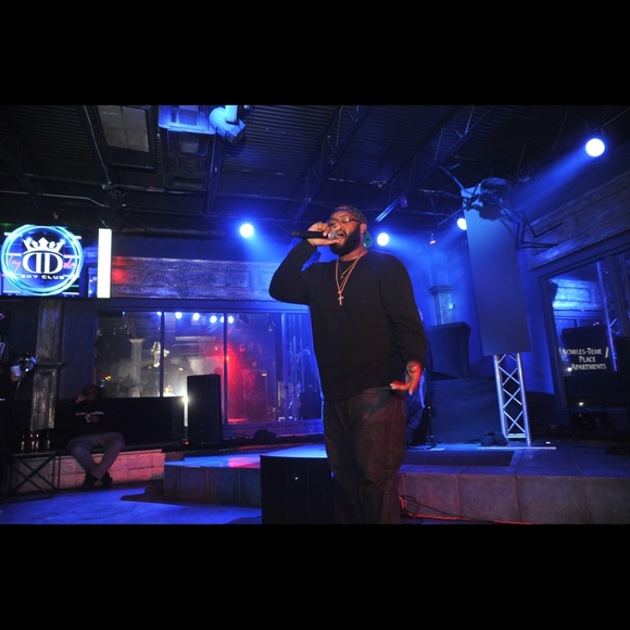 Meet your Posher, Joshua - Picture 5 of 5